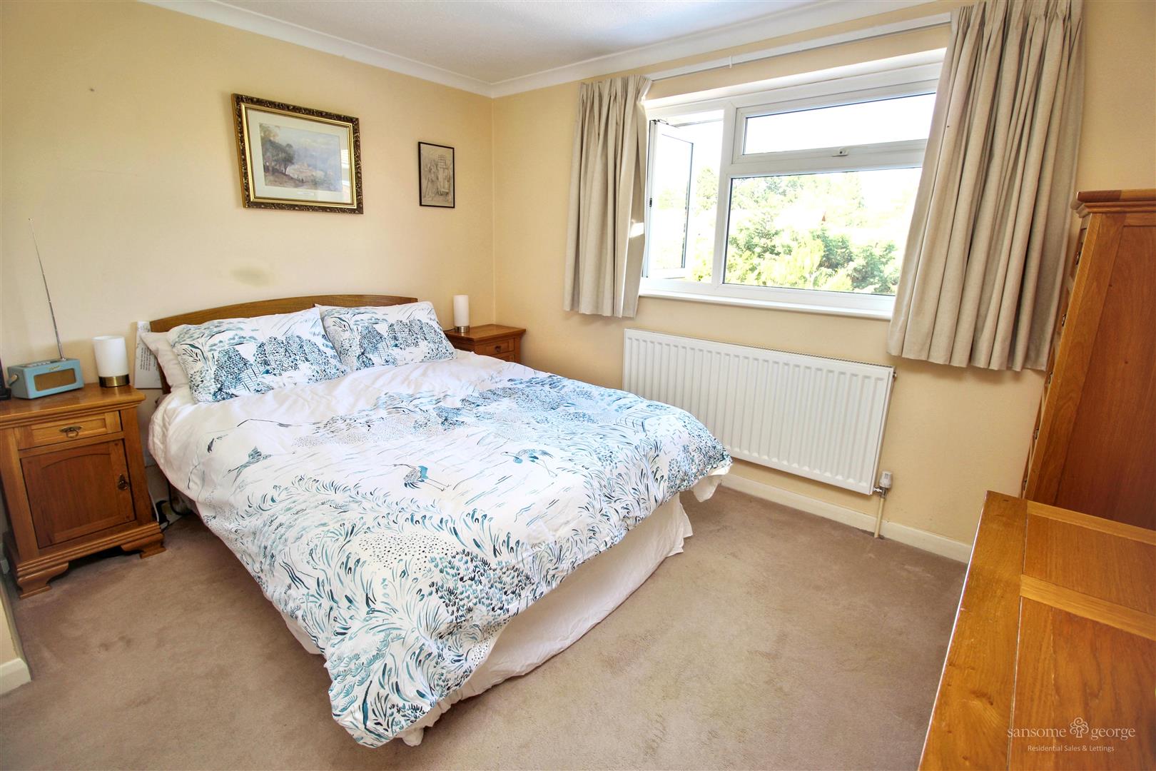Newbery Close, Tilehurst, Reading